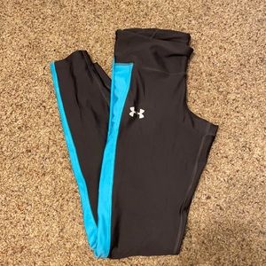 Under armor leggings size medium